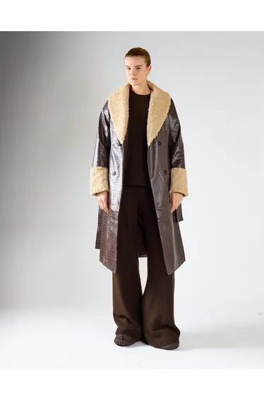 Black Belted Coat with Faux Fur