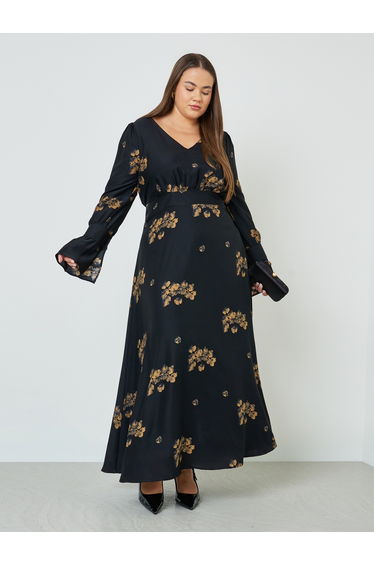 Plus Size Printed V Neck Maxi Dress