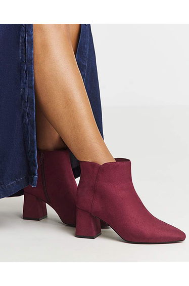 Point Ankle Boot Block Heel Ex Wide