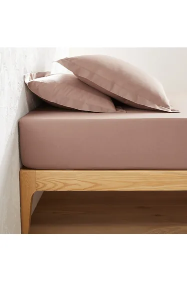 شرشف سرير بولي قطن سادة بحواف مطاطية