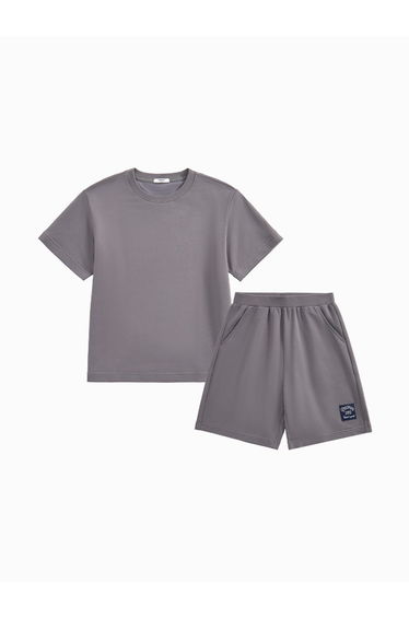 Unisex Two-Piece Set - Solid Color T-Shirt And Shorts
