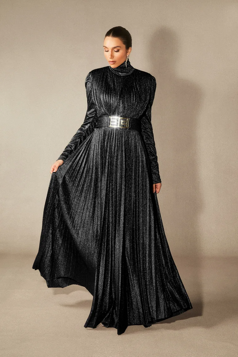 Elsie Metallic Pleated Belted Maxi Dress Sunfere Black : Evening Dresses :  VogaCloset Oman
