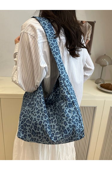 Blue Leopard Print Shoulder Bag