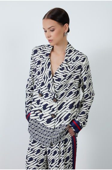 Cuff Detail Patterned Navy blazer