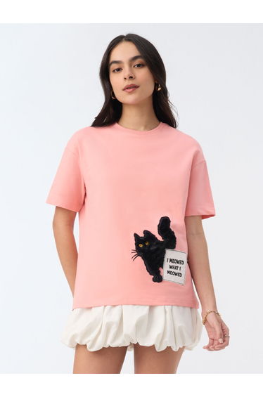 Pink Oversized T-Shirt with Embroidered Cat