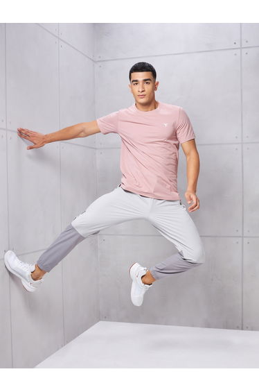 Men Solid Crew Neck Slim Fit T-Shirt