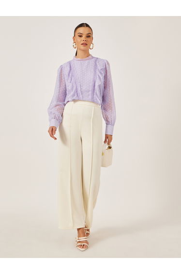 Dobby Balloon Sleeves Blouse with Lace Detail