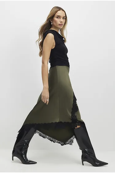 فستان ميدي دانتيل بثنيات - أخضر