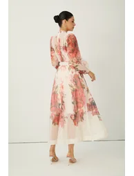 فستان سانفير قميص شيفون زهري ماكسي على شكل حرف A بأكمام طويلة بطبعة أزهار - 6