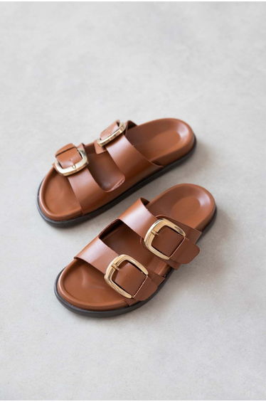 Harden Women's Buckle Detail Daily Comfort Leather Slippers Brown