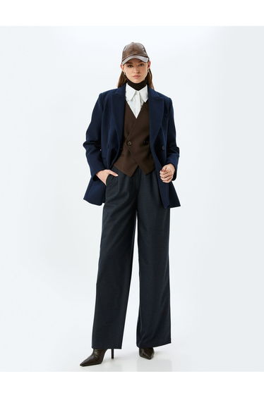 Pleat Detailed Wide Leg Fabric Trousers
