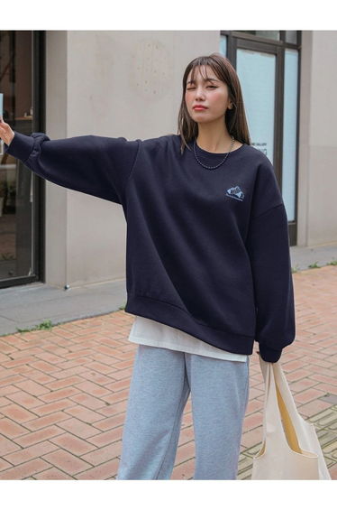 Women's Navy Blue Arid Mountain Printed Oversize Sweatshirt