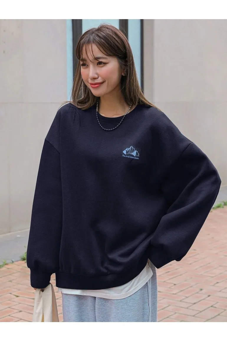 Women's Navy Blue Arid Mountain Printed Oversize Sweatshirt - 3