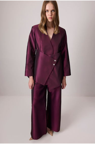 ASYMMETRIC JACKET AND PANTS SET WITH BUTTON DETAILS
