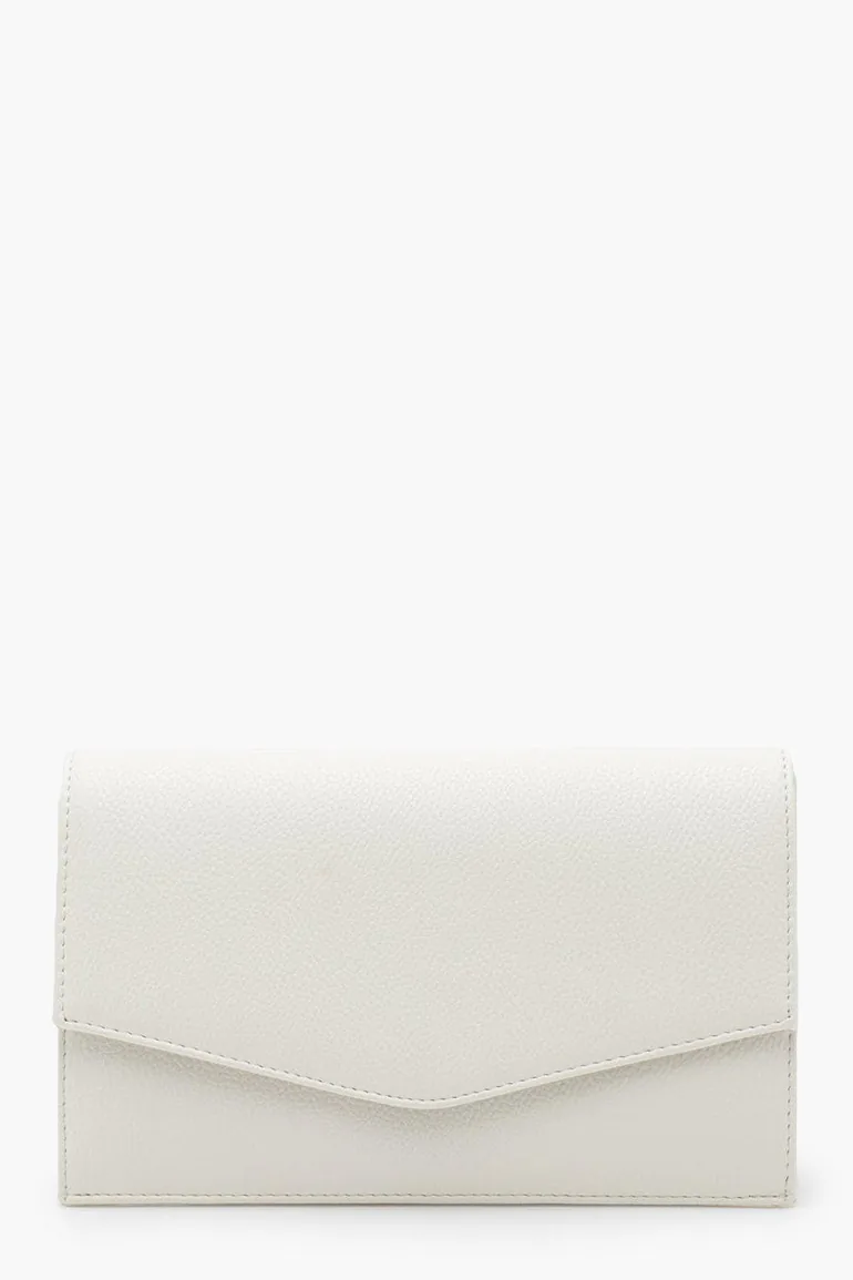 Grainy PU Envelope Clutch Bag and Chain - white