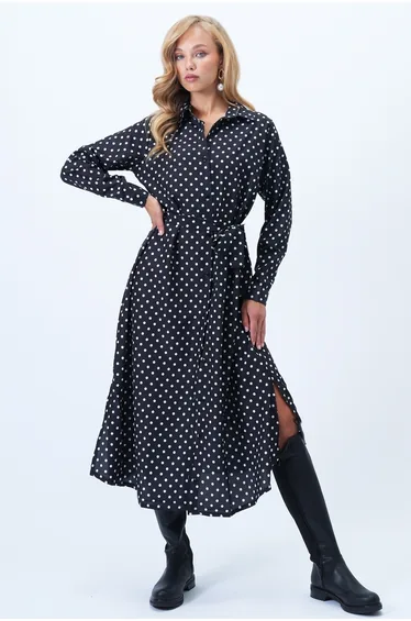 فستان تريند ألاكاتي ستايل قميص أسود ميداكسي منقط على شكل حرف A بأكمام طويلة