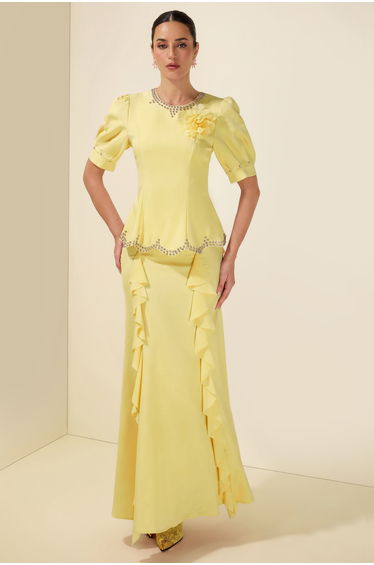 3D Flower Rhinestone Rivets Top & Frill Midi Skirt Set