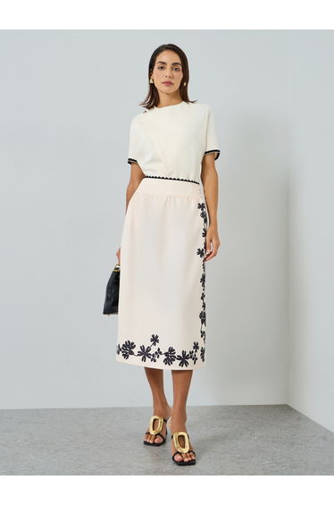 Women Beige Floral Print A-Line Lace Hem Skirt