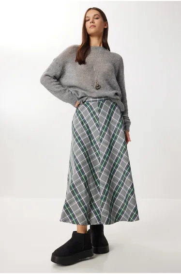 ISTANBUL Pocket Detailed Long Plaid Skirt with Zipper Closure