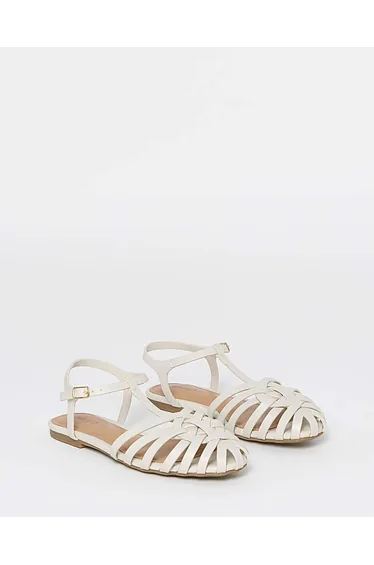 صندل سيمبلي بي باللون الكريمي  - للمقاسات الواسعة