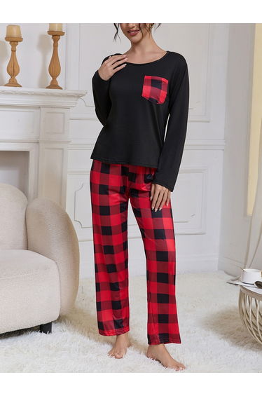 Pocket Detail Scoop Neck T-Shirt and Checked Pyjama Set