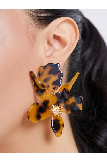 Tortoiseshell Flower Stud Earrings