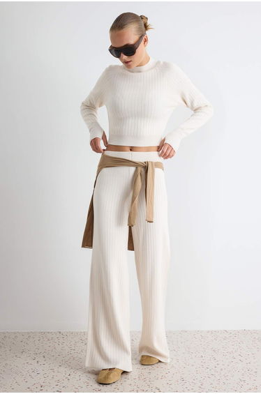 Two-Piece Set - Beige - Regular fit