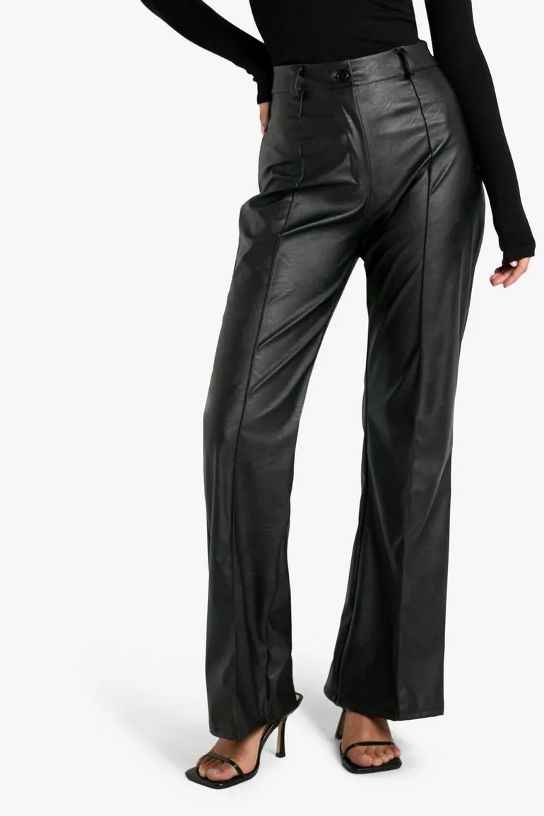 بنطلون جلد أسود بأرجل مستقيمة - 3