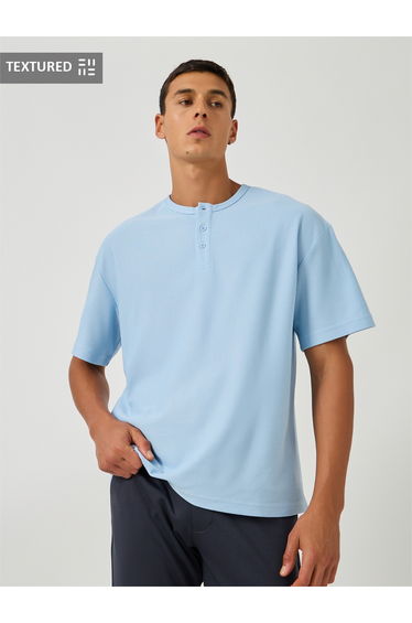 Men Textured Henley Neck Oversized T-Shirt