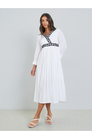 Women White Embroidery Lace A-Line Midi Dress
