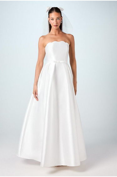Scalloped Strapless Maxi Wedding Dress