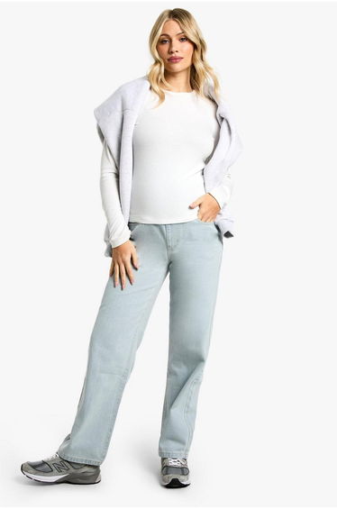 Maternity Over The Bump Boyfriend Jeans - bleach wash