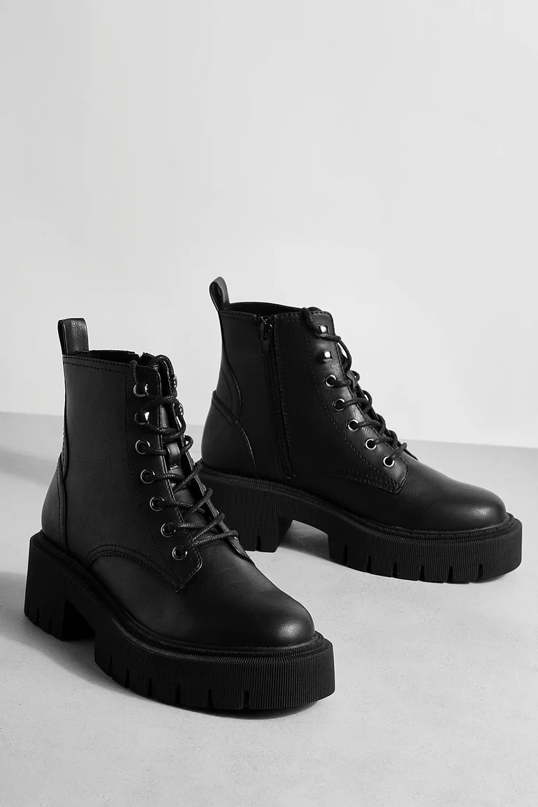 Tab Detail Chunky Lace Up Hiker Boots - black - 2