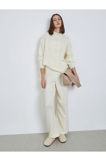 Off-White Regular Fit Cable Knit Sweater