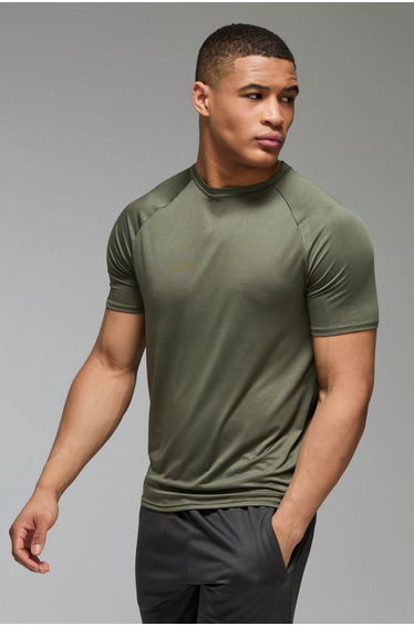 Man Active Lightweight Essentials Gym Regular Fit Raglan T-shirt