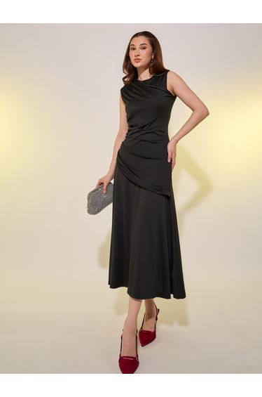 Black Solid Sleeveless A-Line Midi Dress