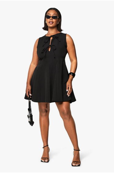 PLUS SLEEVELESS BOW DETAIL SKATER DRESS - black