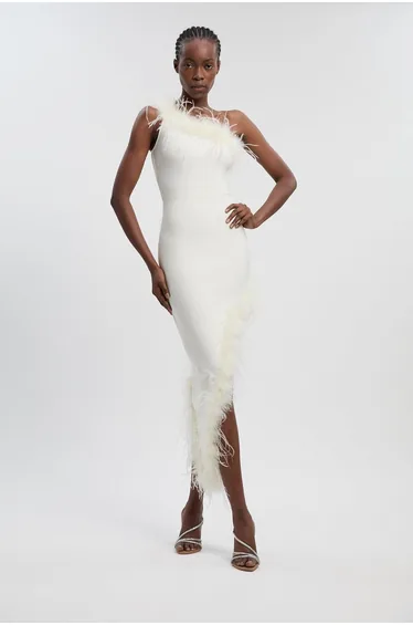 فستان ماكسي محبوك مزين بالريش