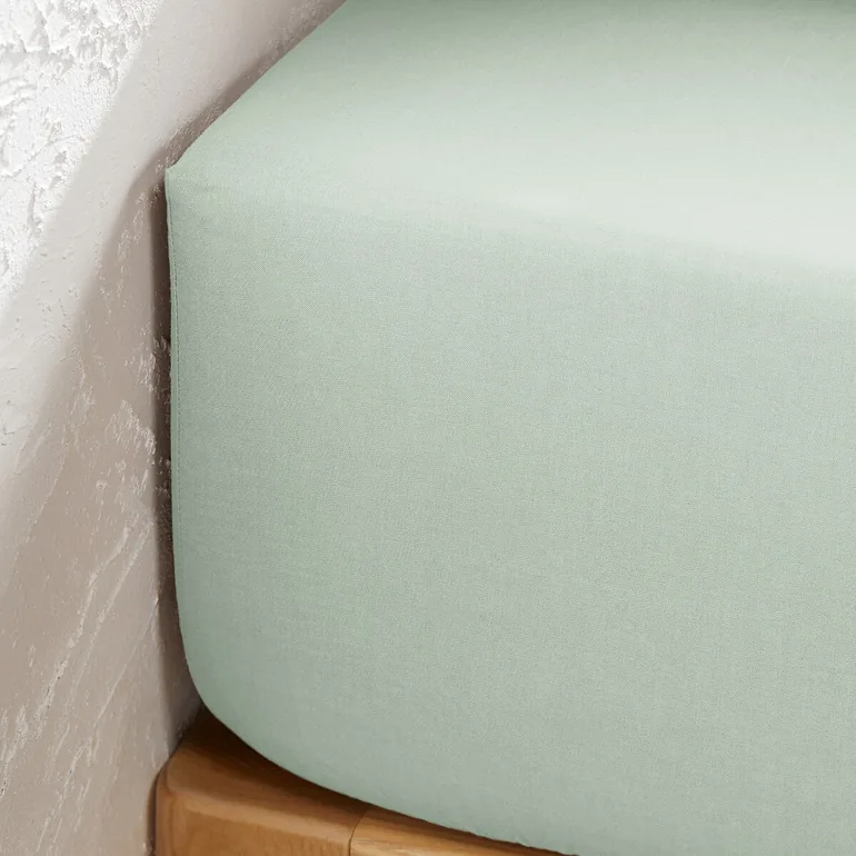 شرشف سرير بولي قطن سادة بحواف مطاطية - 1