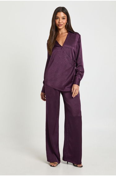 Elasticated Waist Wide Leg Trouser - fig