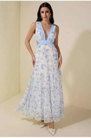 فستان ماكسي بظهر مكشوف بفتحات بطبعة أزهار