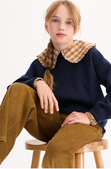 Crew Neck Jumper/Sweater in Fine Knit