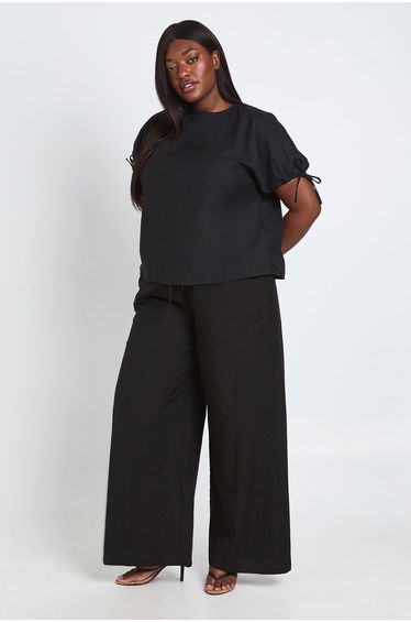 Plus Linen Cuff Tie Detail Top - black