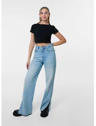 Hook & Eye Shoulder Detail Crop Top - 1