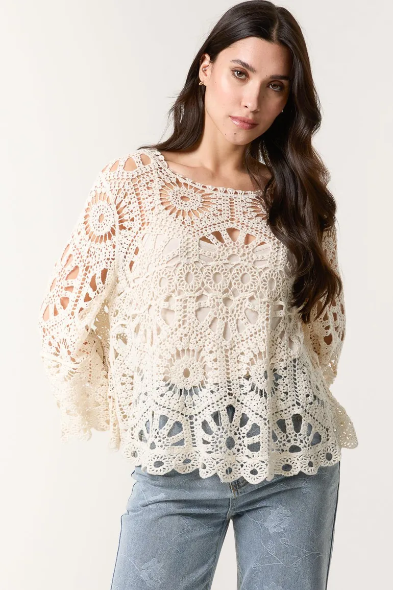 بلو فانيلا بلوزة بيج بأكمام طويلة