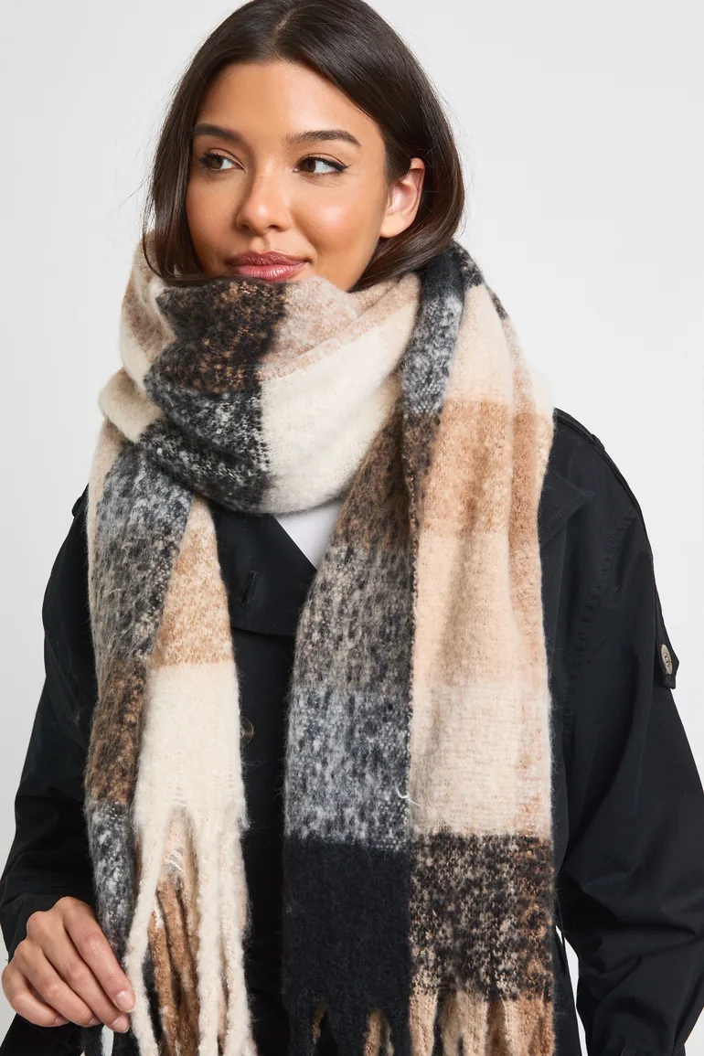 Oversized Checked Tassel Fluffy Scarf - mocha