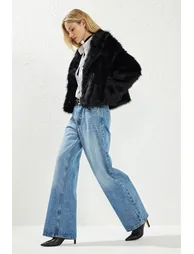 Black Regular Fur Jacket - 1