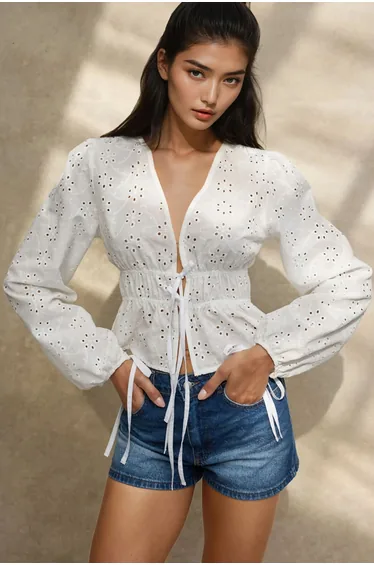 Elegant Textured V-Neck Baloon Sleeve Blouse