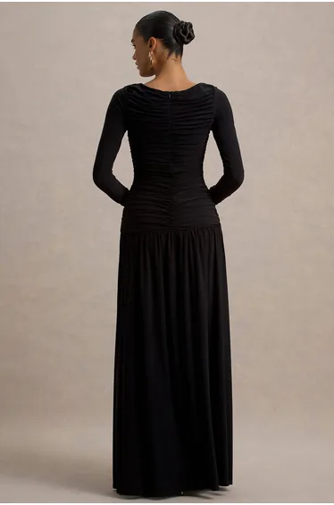 فستان ماكسي مزموم بياقة عالية - أسود