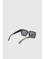 Black Frame Rectangular Sunglasses - 2